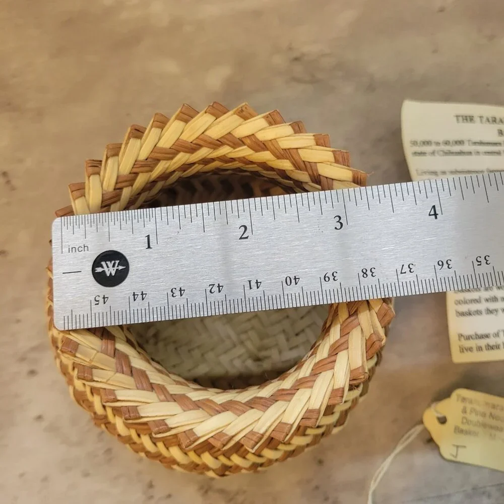 Handwoven Basket Tan‎ Brown Folk Art Storage Tarahumara Pine Needle 3.5